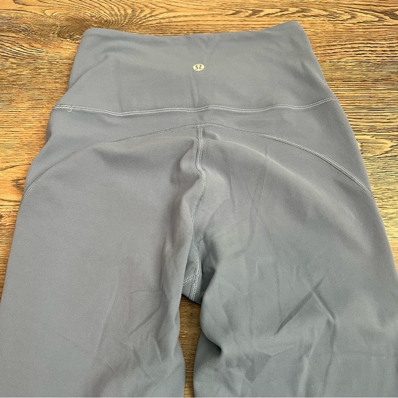 Lululemon Groove Super-High-Rise Flared Pant Nulu Size 4 Water Drop - Picture 6 of 10